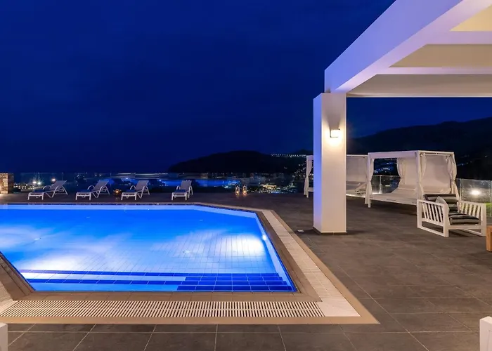 Alindo I Villa *